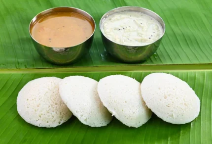 Idli (1Pc) Chutney Sambar